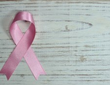 Estai ieško partnerių krūties vėžio projektui