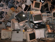 Rumunai ieško elektroninių atliekų tiekėjų