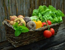 Ukrainiečiai ieško vaisių ir daržovių tiekėjų