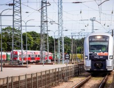 Susisiekimo ministerija kviečia susipažinti su geležinkelių linijos Vilnius-Klaipėda elektrifikavimo specialiojo plano sprendinių ekspozicija